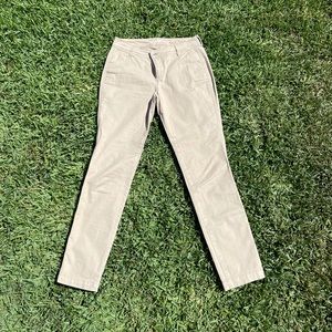 mid/low waisted skinny jean khakis
